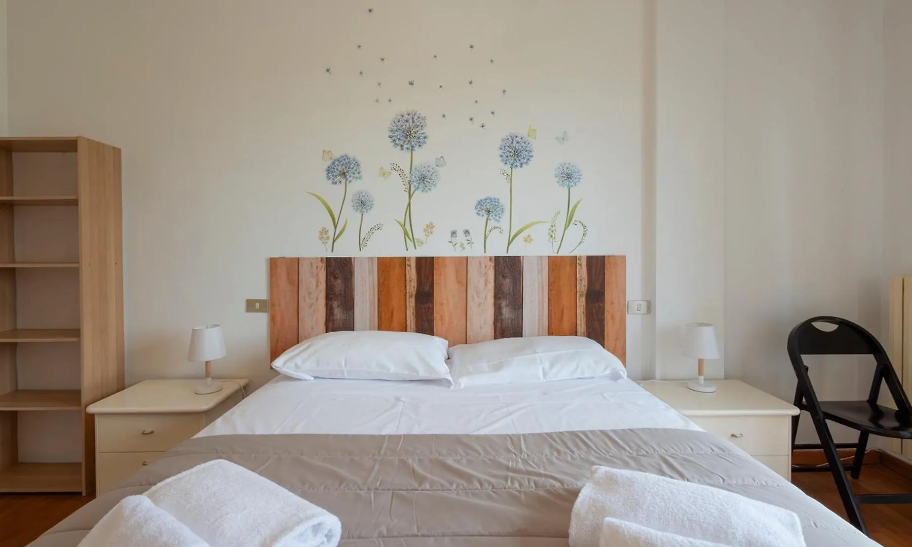 Lovely Two-Room Apartment Near Rho Fiera 0*,  Italien